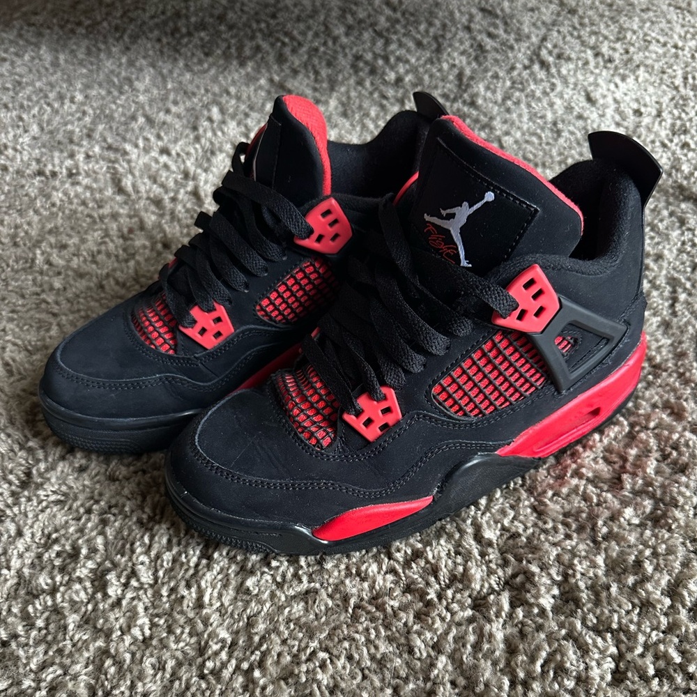 Air Jordan 4 Retro Red Thunder